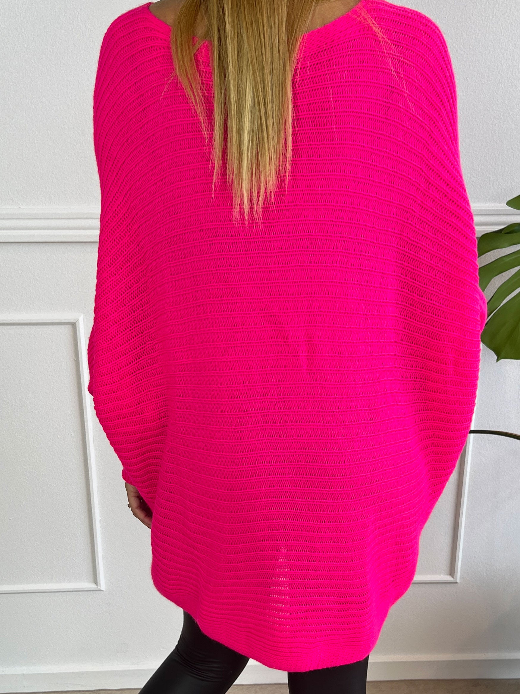 Gabbi - Oversized stickat med fladdermusärmar